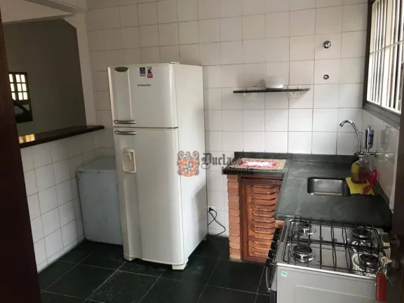 Imagem Sobrado com 4 dormitórios à venda, 193 m² por R$ 649.000 - Estufa I - Ubatuba/São Paulo