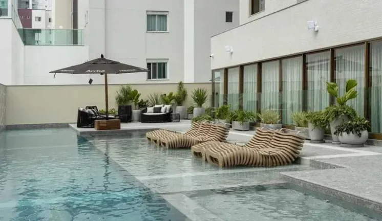 Imagem Apartamento novo de 4 suítes e 4 vagas de garagem no Centro em Balneário Camboriú