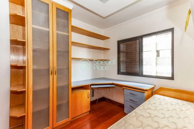 Imagem Lindo apartamento em Perdizes. São 144 m2 de área privativa. Ambientes amplos, arejado e repleto d...