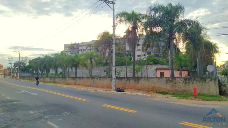 Imagem Terreno Comercial à Venda no Ipiranga / Praia do Riacho em Guarapari/ES