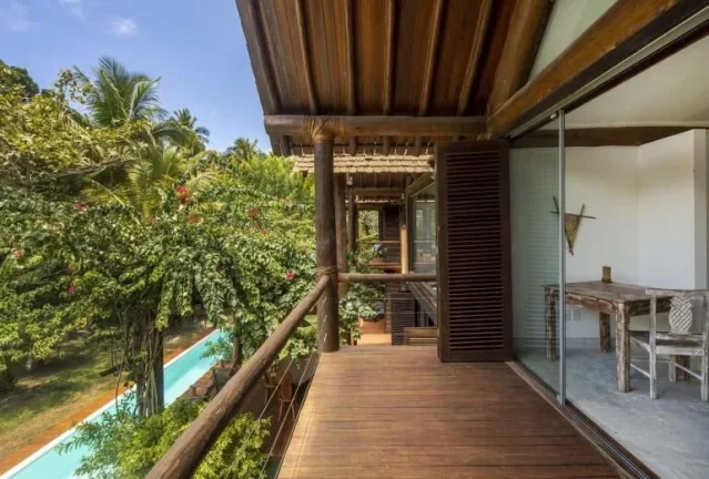 Imagem Casa de alto padrão frente mar localizada no bairro Velha Boipeba em Cairu-BA