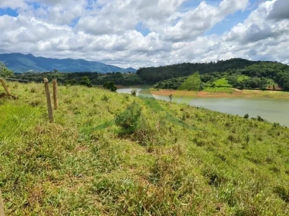 Imagem Excelente área de 59 mil metros na represa de Piracaia