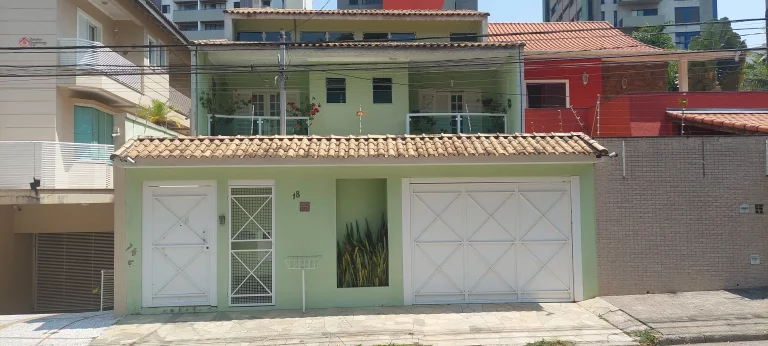 Imagem À VENDA Linda casa em ótima localização no Jardim Floresta em Santo Andr?(C).