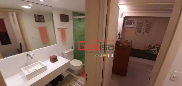 Imagem Casa com 2 dormitórios à venda, 60 m² por R$ 800.000 - Pr Ossos - Armação dos Búzios/RJ