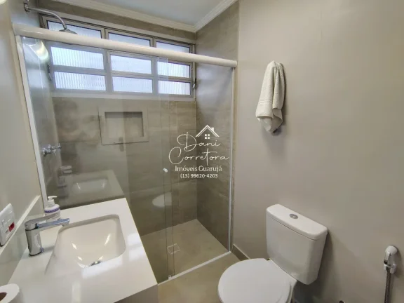 Imagem Apartamento atualizado frente mar nas Astúrias, Guarujá-SP: 3 suítes, 2 salas, 5 banheiros, 2 vagas de garagem, 192m² e suíte de empregada