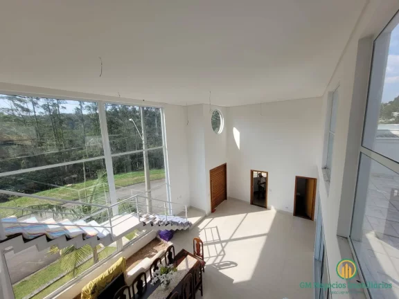 Imagem Casa moderna com 3 suítes, piscina, planejados na casa toda, em condomínio