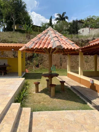 Imagem Chácara com 2 dormitórios à venda, 1000 m² por R$ 480.000,00 - Zona Rural - Nazaré Paulista/SP