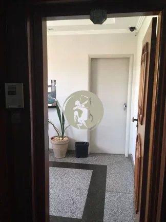 Imagem OPORTUNIDADE!!! SALA COMERCIAL GRANDE JA DIVIDIDA, NA AVENIDA ANA COSTA LOCALIZADA NA AVENIDA MAIS M...