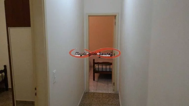 Imagem CASA À VENDA NA PRAIA GRANDE - BAIRRO MARACANA.