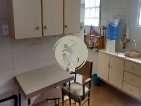 Imagem ANTIGO, NÃO MODERNIZADO EXCELENTE LOCALIZAÇÃO