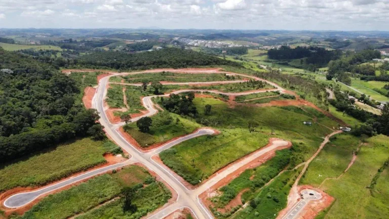Imagem Lotes à Venda em Condomínio Residencial Fechado - Financiamento Próprio
