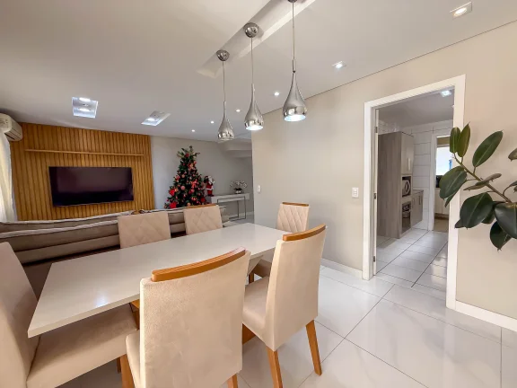 Imagem Casa moderna e reformada à venda no Condomínio Villa Campolin ? Parque Campolim, Sorocaba