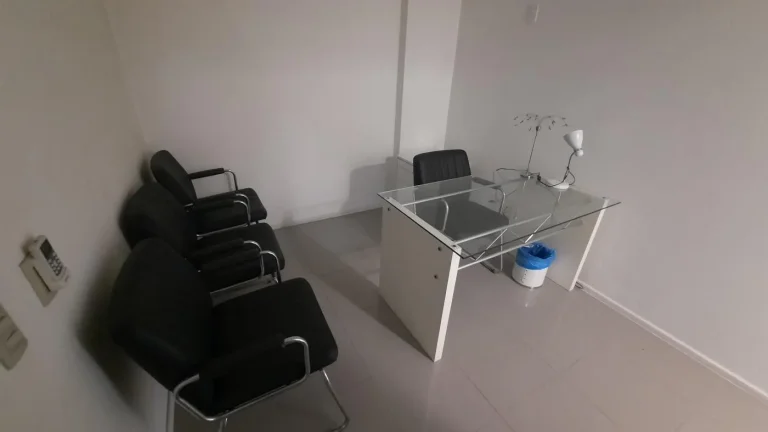 Imagem Sala Comercial para Venda em Rio de Janeiro, Barra da Tijuca, 1 banheiro, 1 vaga