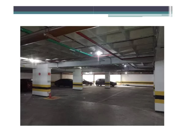 Imagem Garagem, 400m2, à venda em Salvador, Caminho das Árvores