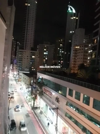 Imagem Apartamento á venda com 3 Dormitórios no Centro de Balneário Camboriú - SC
