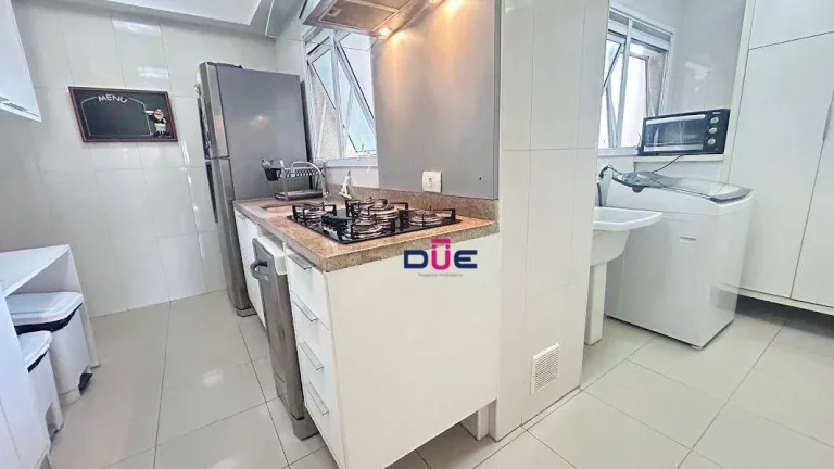 Imagem Apartamento com 3 dormitórios à venda, 111 m² por R$ 1.100.000 - Ponta da Praia - Santos/SP