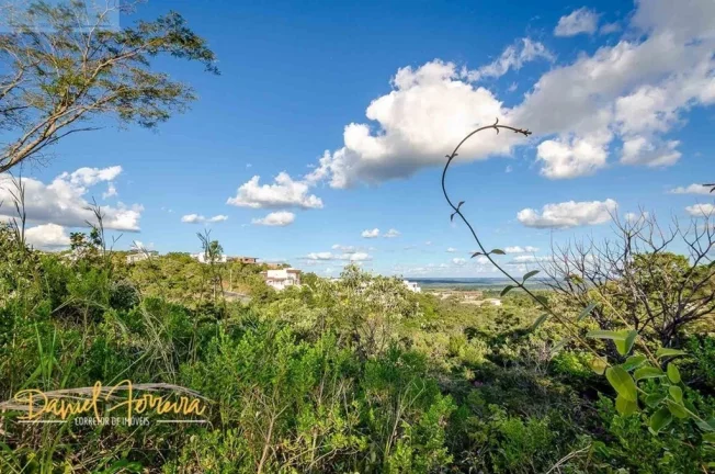 Imagem Daniel Ferreira vende: Lote com 900 m², praticamente todo plano.