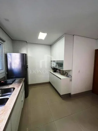 Imagem Apartamento com 4 dorms. - 187 m² no Campestre - Santo André - SP