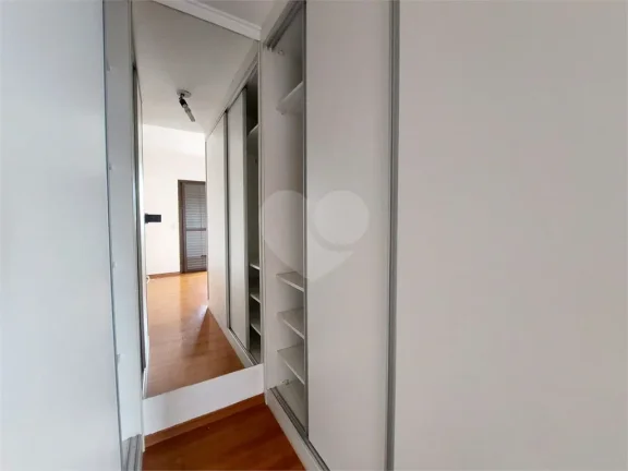 Imagem Apartamento à venda com 2 quartos, sendo 1 suíte, no condomínio Toulon, São Paulo - SP