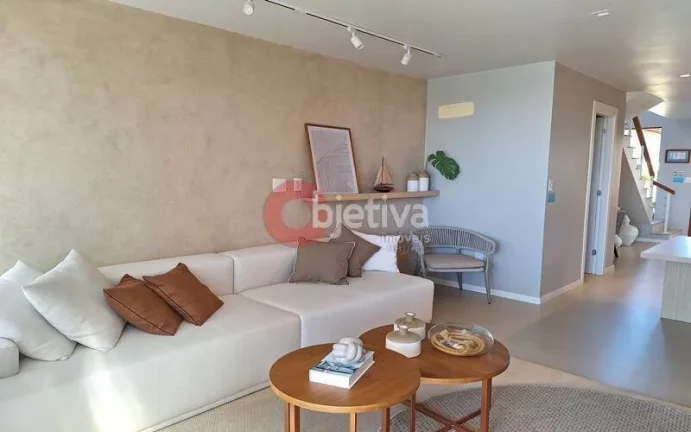 Imagem Casa no Aretê a venda a partir de 3 dormitórios no bairro Marina - Búzios