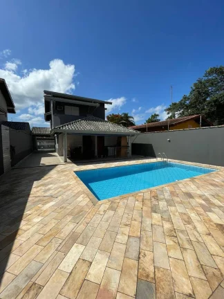Imagem Belo sobrado no Centro de Peruibe Oportunidade!!!