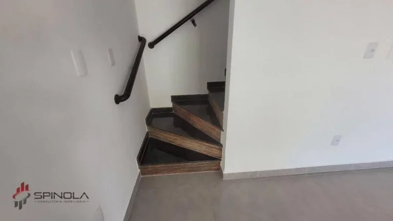 Imagem Casa com 2 dormitórios à venda, 84 m² por R$ 430.000,00 - Vila Caiçara - Praia Grande/SP