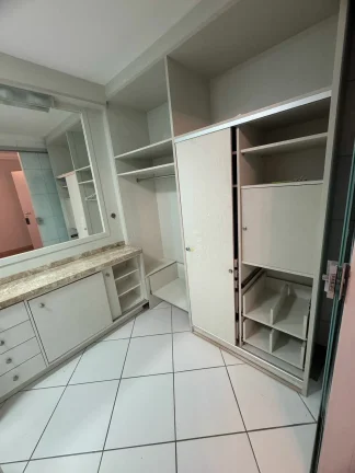 Imagem Apartamento com 3 dormitórios à venda sendo 3 suítes, 187.89 m² por - R$ 5.500.000,00 - Centro - Bal. Camboriú/SC
