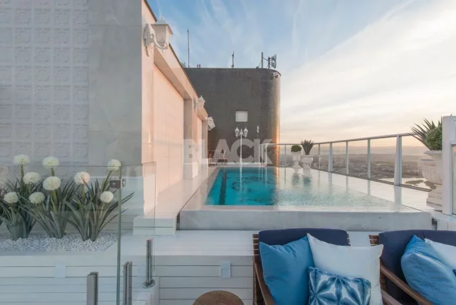 Imagem Apartamento à venda, com 4 quartos, 500m²