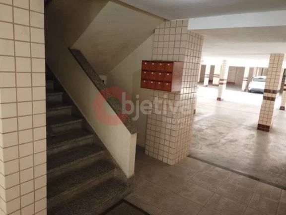Imagem Apartamento com 2 dormitórios à venda, 60 m² por R$ 370.000,00 - Centro - Cabo Frio/RJ