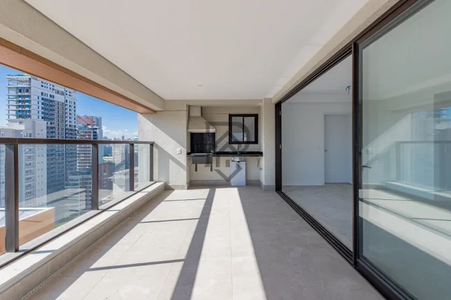 Imagem Apartamento 18º andar condomínio Ibirapuera Park