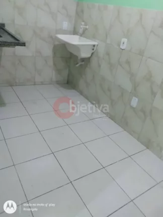 Imagem Prédio com Loja e Apartamento com 2 dormitórios à venda, 1 m² por R$ 1.300.000 - São Cristóvão - Cabo Frio/RJ
