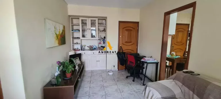 Imagem Meier - Rua Padre Ildelfonso Penalba - Vendo apto de 2 quartos + dependências com 2 vagas - Valor R$450.000,00