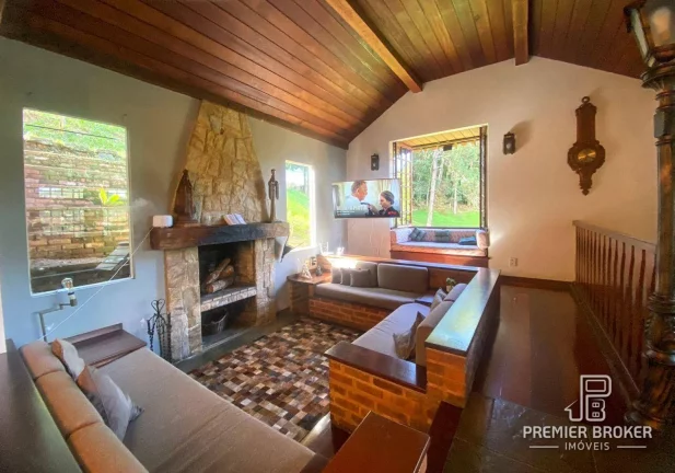 Imagem Casa à venda, 284 m² por R$ 1.700.000,00 - Parque do Imbui - Teresópolis/RJ