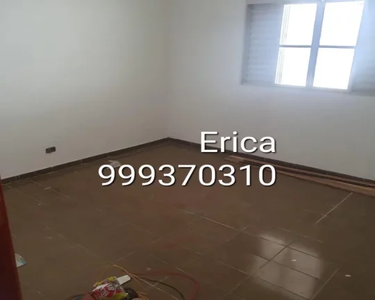 Imagem Casa 3 dormitórios, sala, cozinha, 1 vaga de garagem FL11