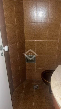 Imagem Apartamento de 3 Quartos para Venda em Copacabana com 103 m²