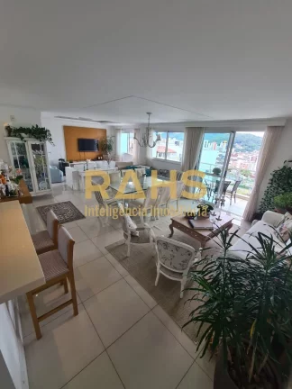 Imagem Apartamento em região Privilegiada, com sacada e vista livre para cidade. Possui 138m² de área pr...