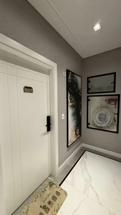 Imagem Apartamento com 5 dormitórios à venda sendo 5 suítes, 306 m² por - R$ 8.980.000,00 - Meia Praia - Itapema/SC