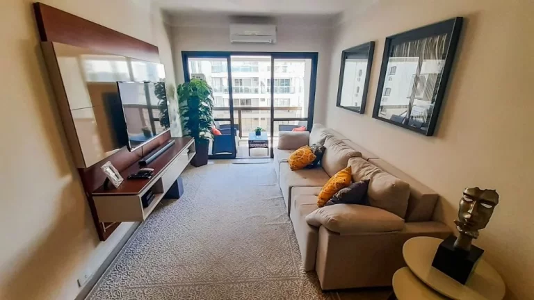 Imagem Pitangueiras - Próximo ao mar - 120 m² úteis - 2 vagas - Excelente localização.