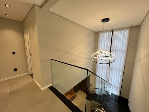 Imagem Casa Alto Padrão para Venda em Florianópolis / SC no bairro Cachoeira do Bom Jesus