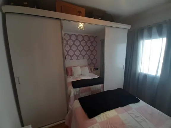 Imagem Apartamento à venda em Cotia-SP, 2 quartos, 1 banheiro, 1 vaga, 54m² no Jardim Central!
