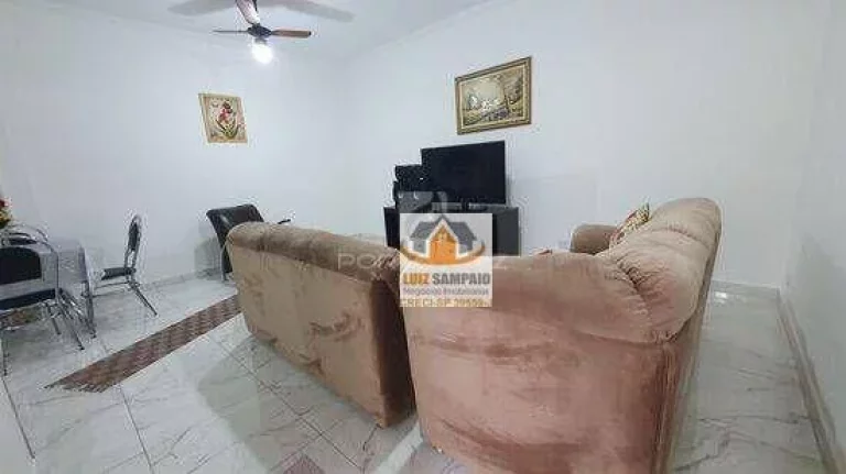 Imagem Casa, 2 Dormitórios, 300m da Praia Satélite