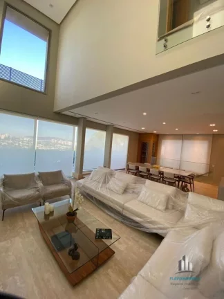 Imagem Villa Solaia Belíssima Casa de 575m² com 4 Suítes e 6 Vagas de Garagem