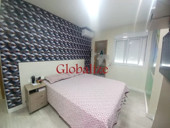 Imagem APARTAMENTO À VENDA COM 3 DORMITÓRIOS, 3 SUÍTES E 2 VAGAS DE GARAGEM NO BAIRRO DO GONZAGA EM SANTOS POR R$ 1.926.000,00.