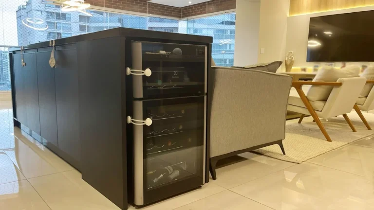 Imagem Apartamento 133M², 3Q, 3 Suítes, 5 Banheiros, 3 Vagas, Piscina Climatizada, Infantil e Raia de 25M, Sauna, Salão de Festas e Jogos, Churrasqueira.