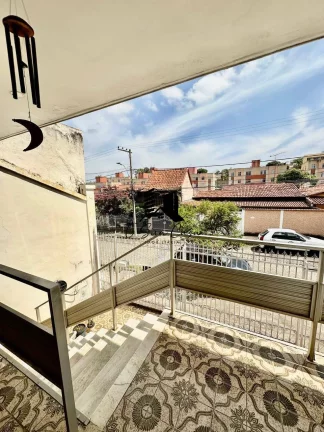 Imagem Casa á venda 4 Quartos Bairro Alípio de Melo - Belo Horizonte / MG