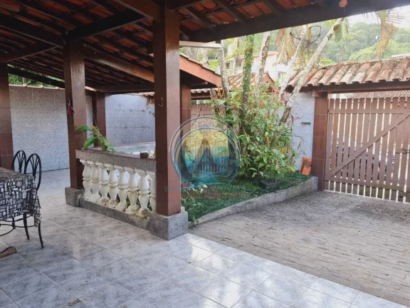 Imagem Imperdível oportunidade de adquirir uma luxuosa casa de 6 quartos e 4 suítes em Toninhas, Ubatuba-SP!
