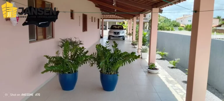 Imagem CASA DE CAMPO COM 03 QUARTOS SENDO 02 SUÍTES EM CONDOMÍNIO FECHADO