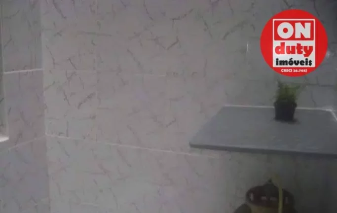 Imagem Apartamento com 2 dormitórios à venda, 70 m² por R$ 400.000,00 - Gonzaga - Santos/SP