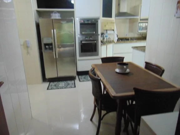 Imagem Apartamento com 3 dormitórios à venda, 197 m² - Pitangueiras - Guarujá/SP