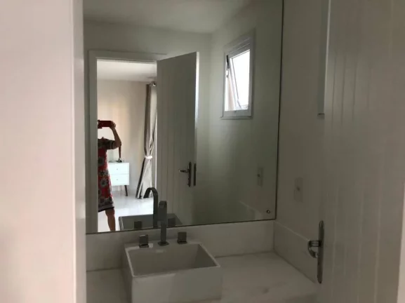 Imagem Linda casa venda em Macaé RJ , Cancela Preta 900m2.